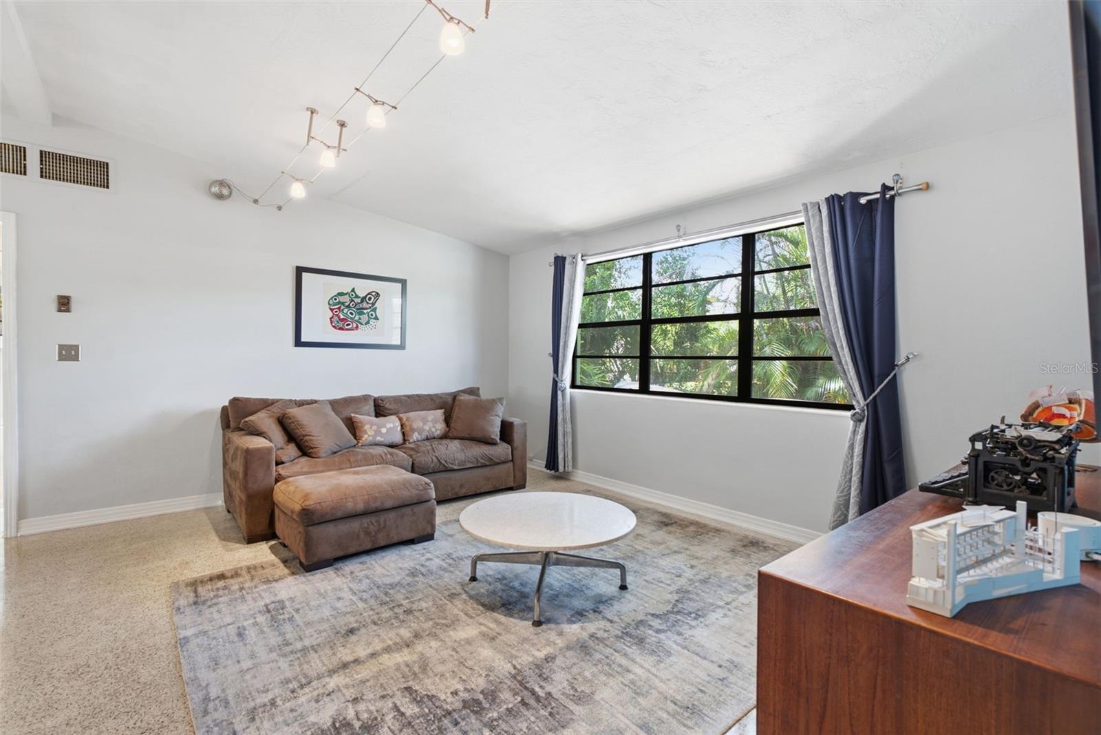 TEMPLE TERRACE RIVERSIDE SUBDI - Residential