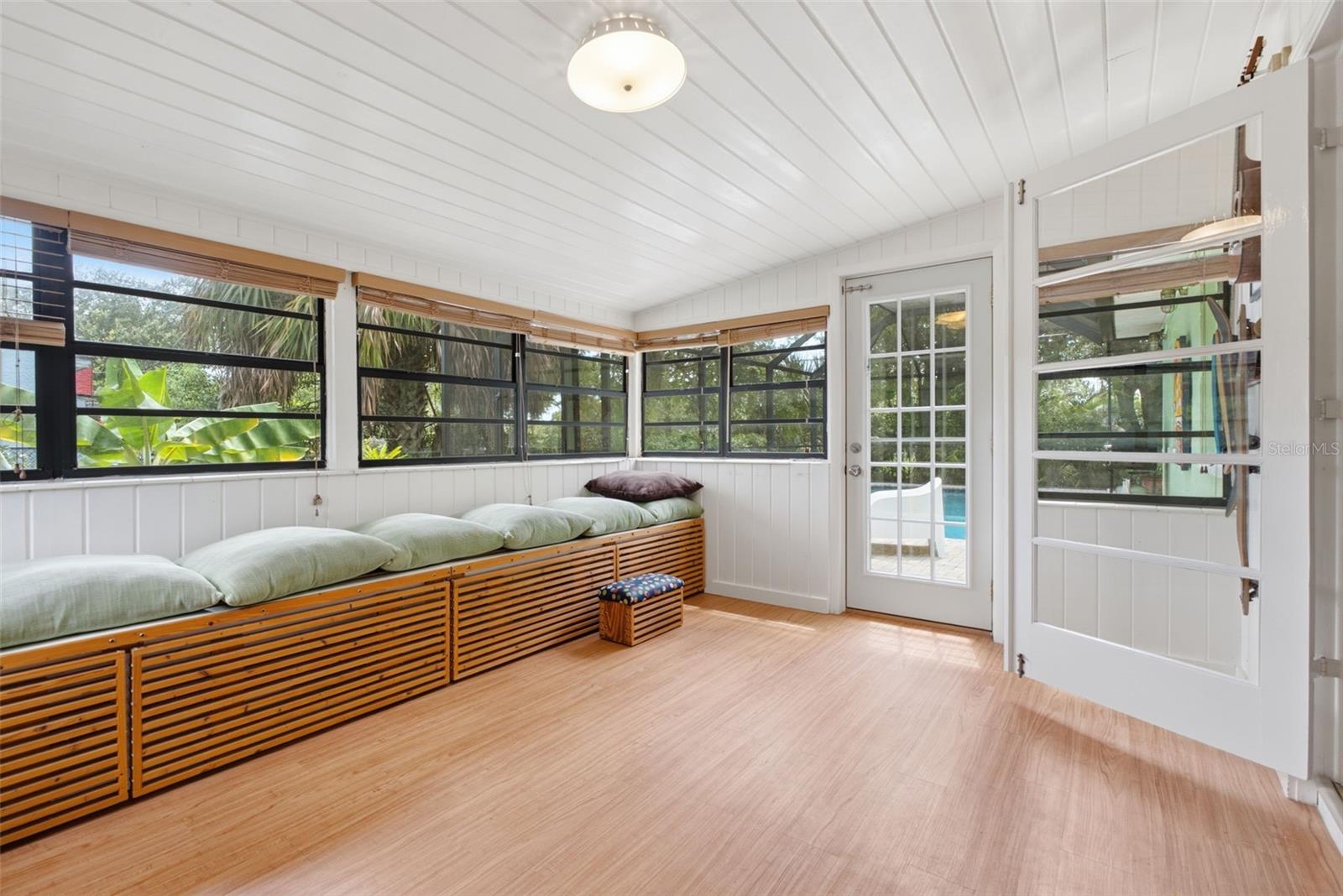 TEMPLE TERRACE RIVERSIDE SUBDI - Residential