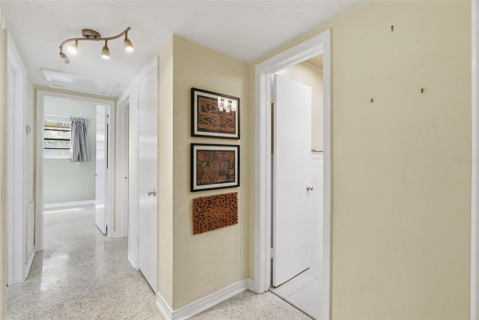 TEMPLE TERRACE RIVERSIDE SUBDI - Residential