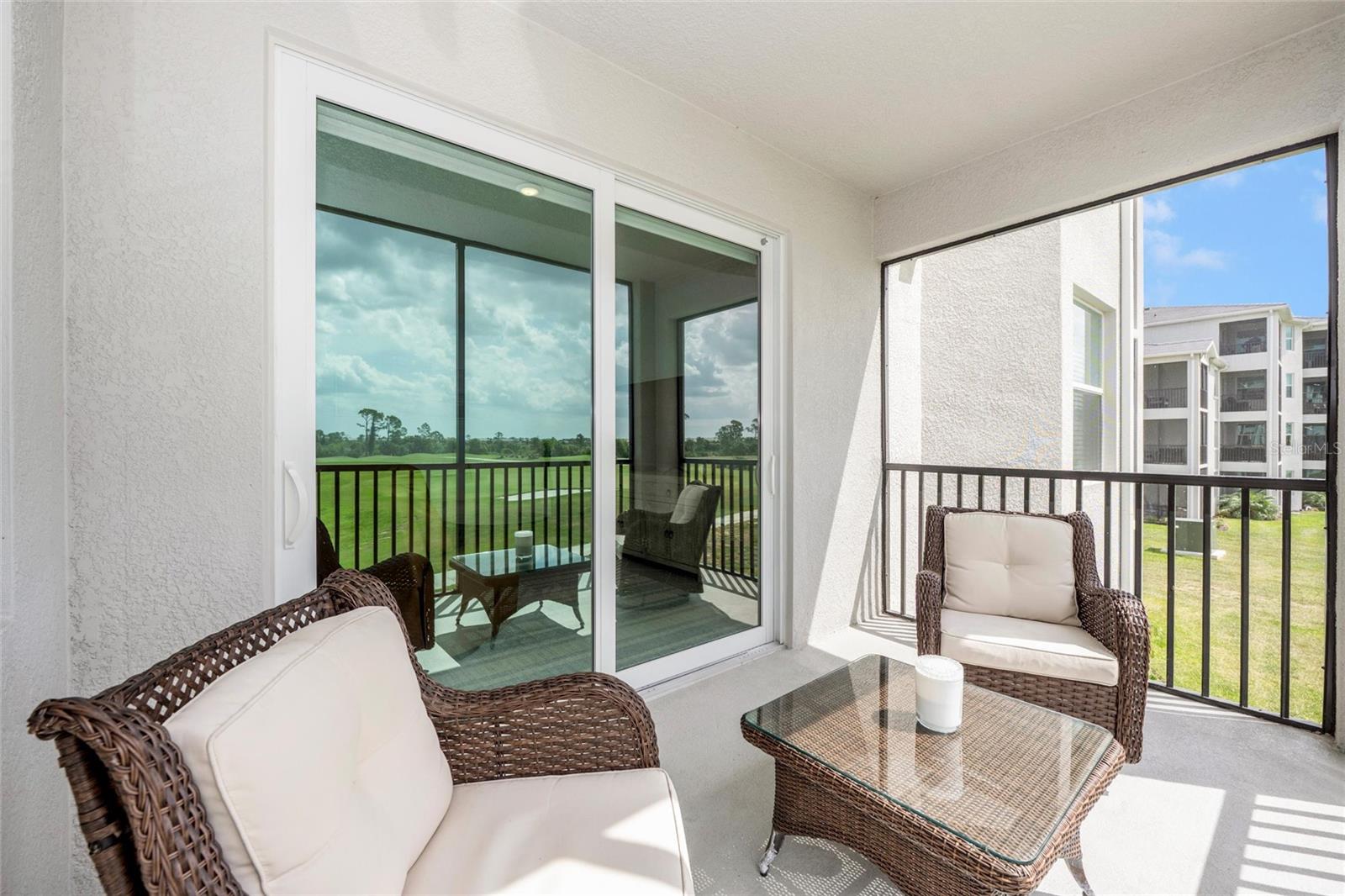 WELLEN PARK GOLF & COUNTRY CLUB - Residential