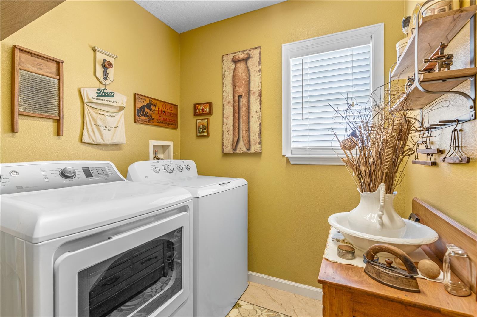 LANDINGS AT SUGAR MILL - Residential