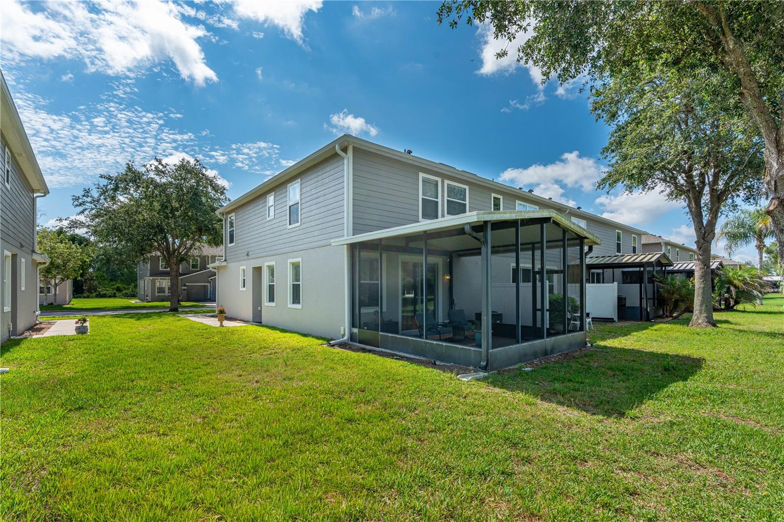 LANDINGS AT SUGAR MILL - Residential