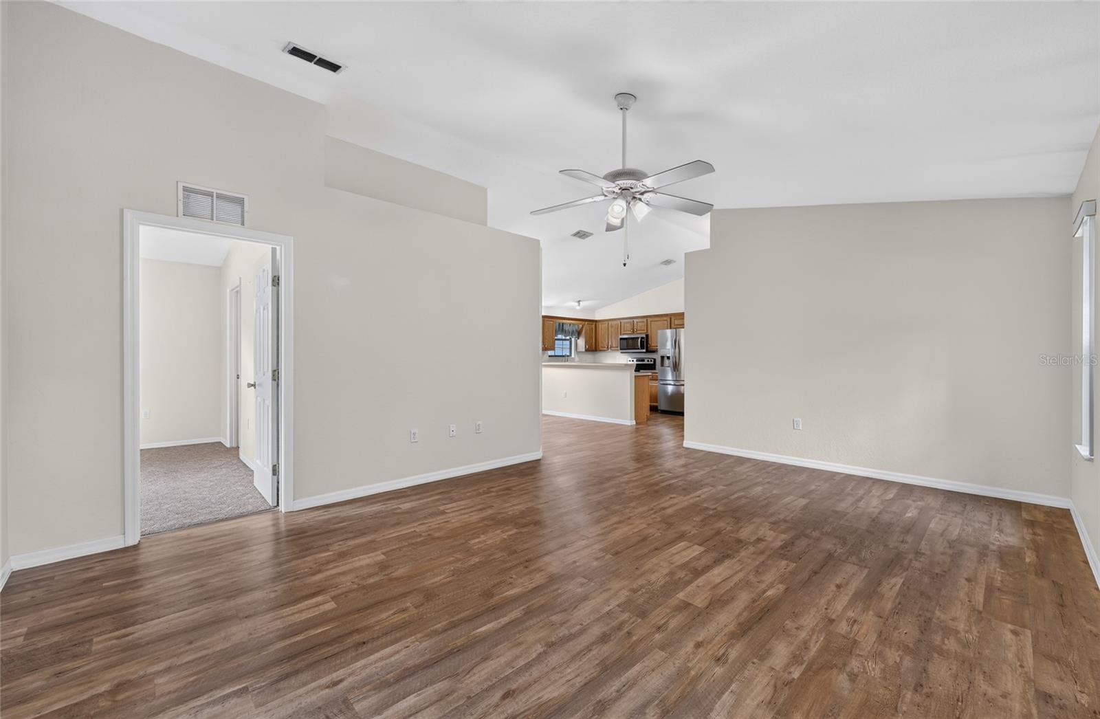 ETHANS GLEN - Residential