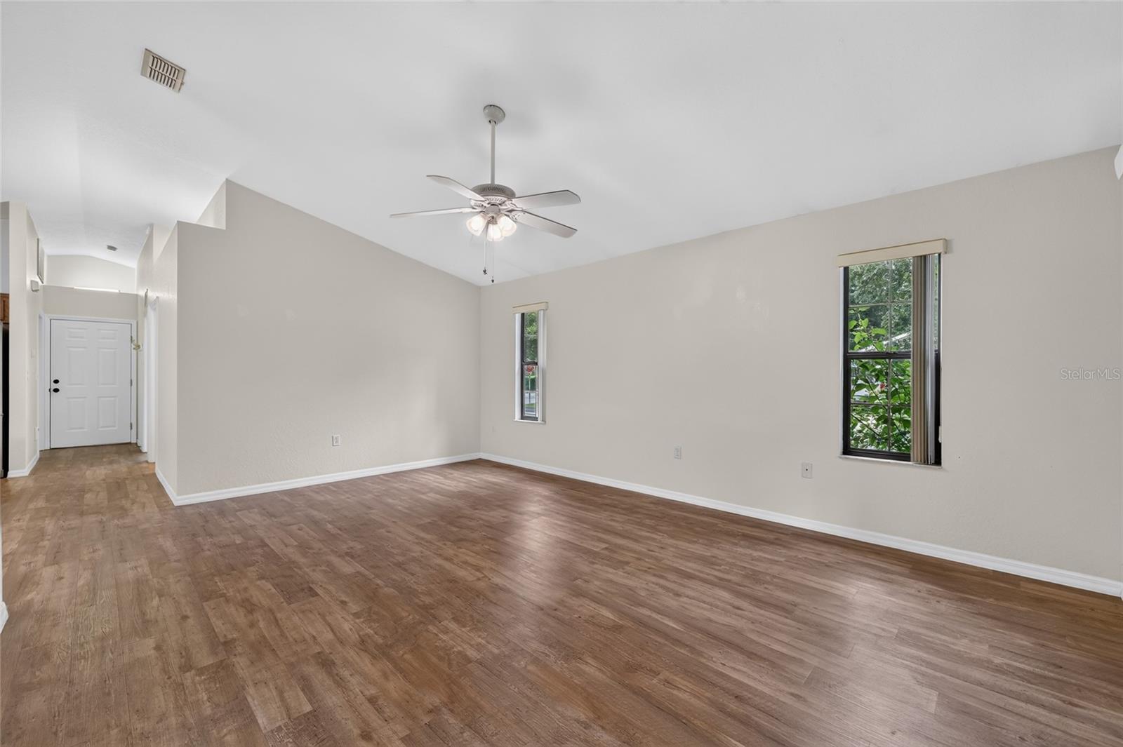 ETHANS GLEN - Residential