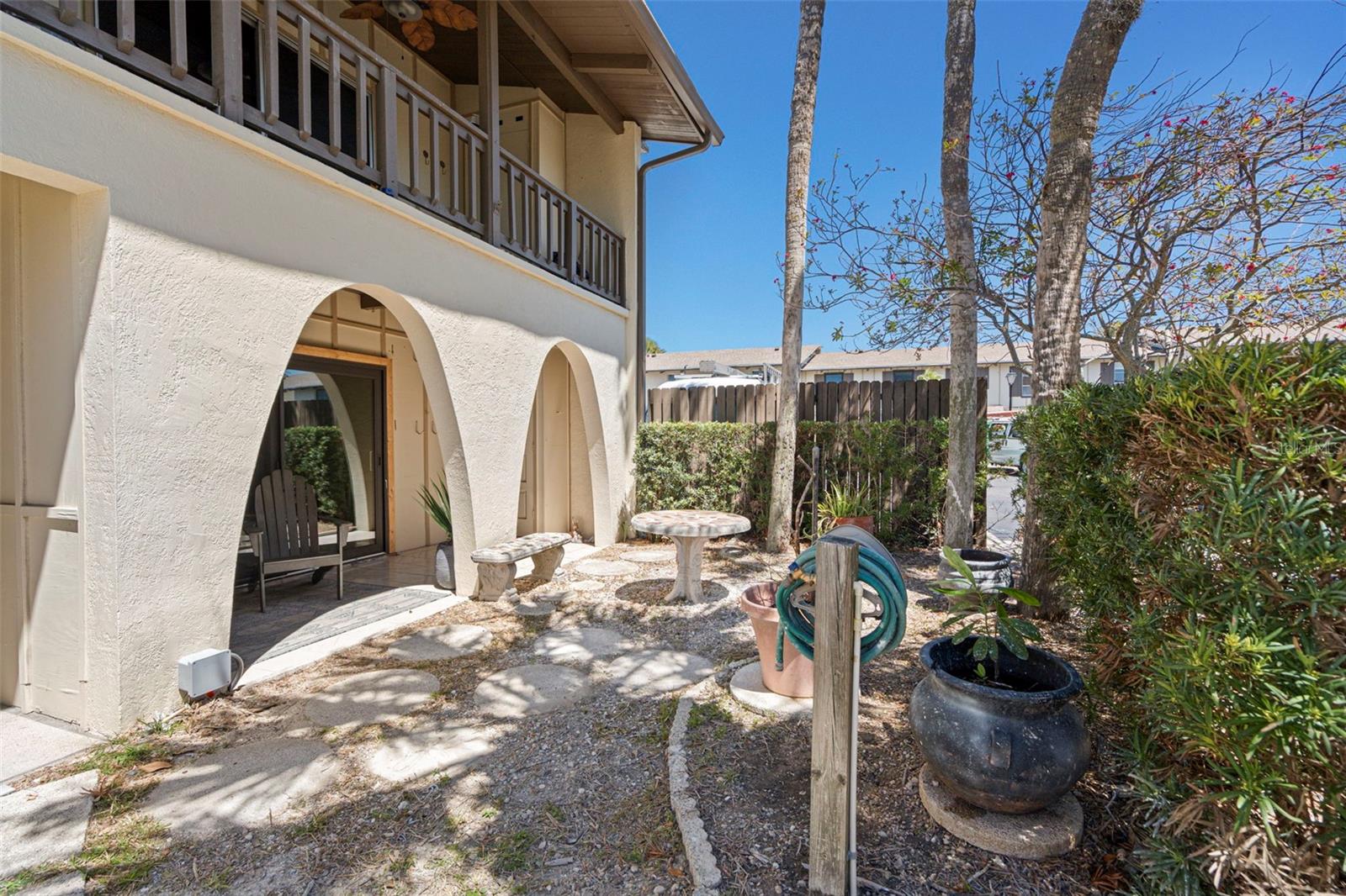 LA COSTA BRAVA CONDO 1 - Residential
