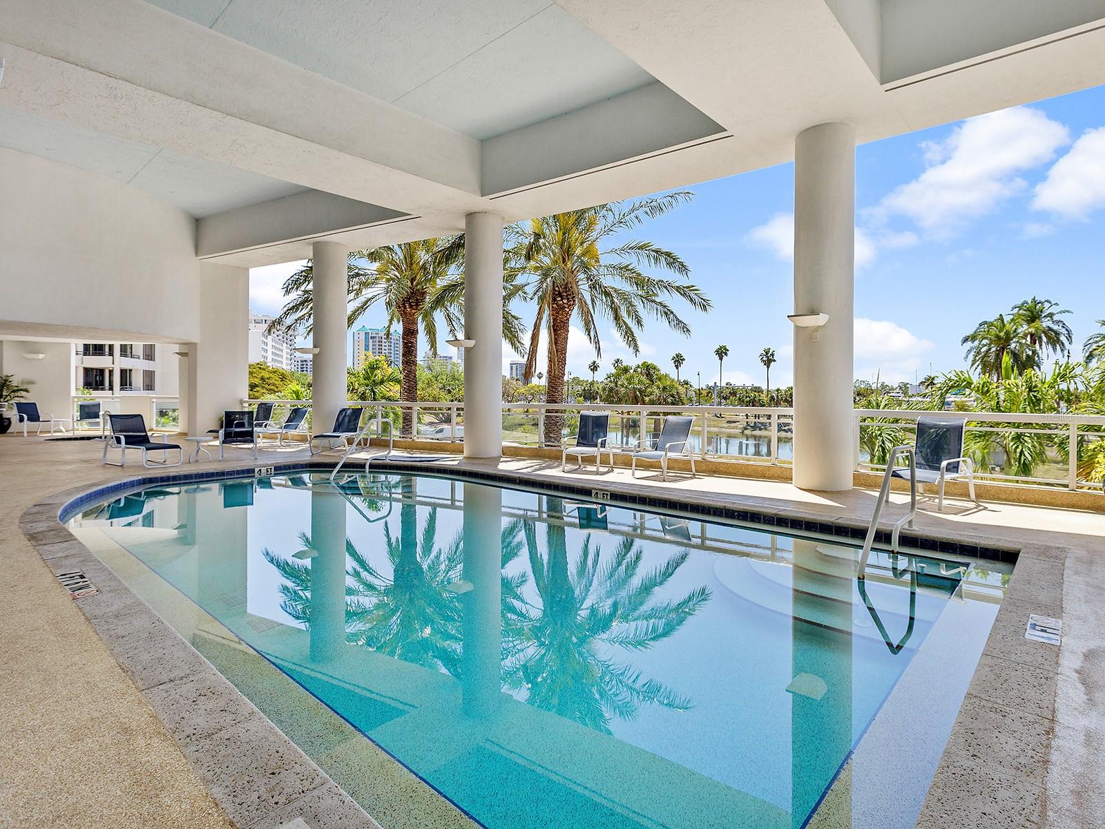 MARINA TOWER - Residential