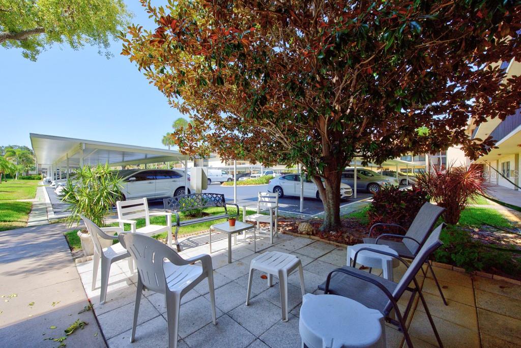 VILLAS DE GOLF CONDO - Residential