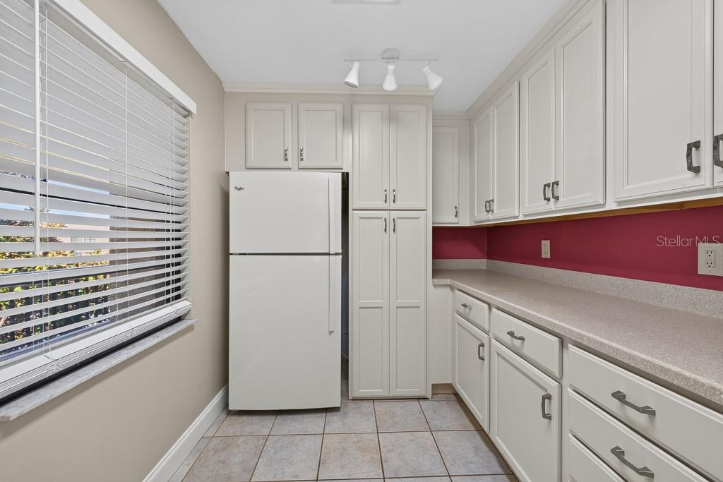VILLAS DE GOLF CONDO - Residential