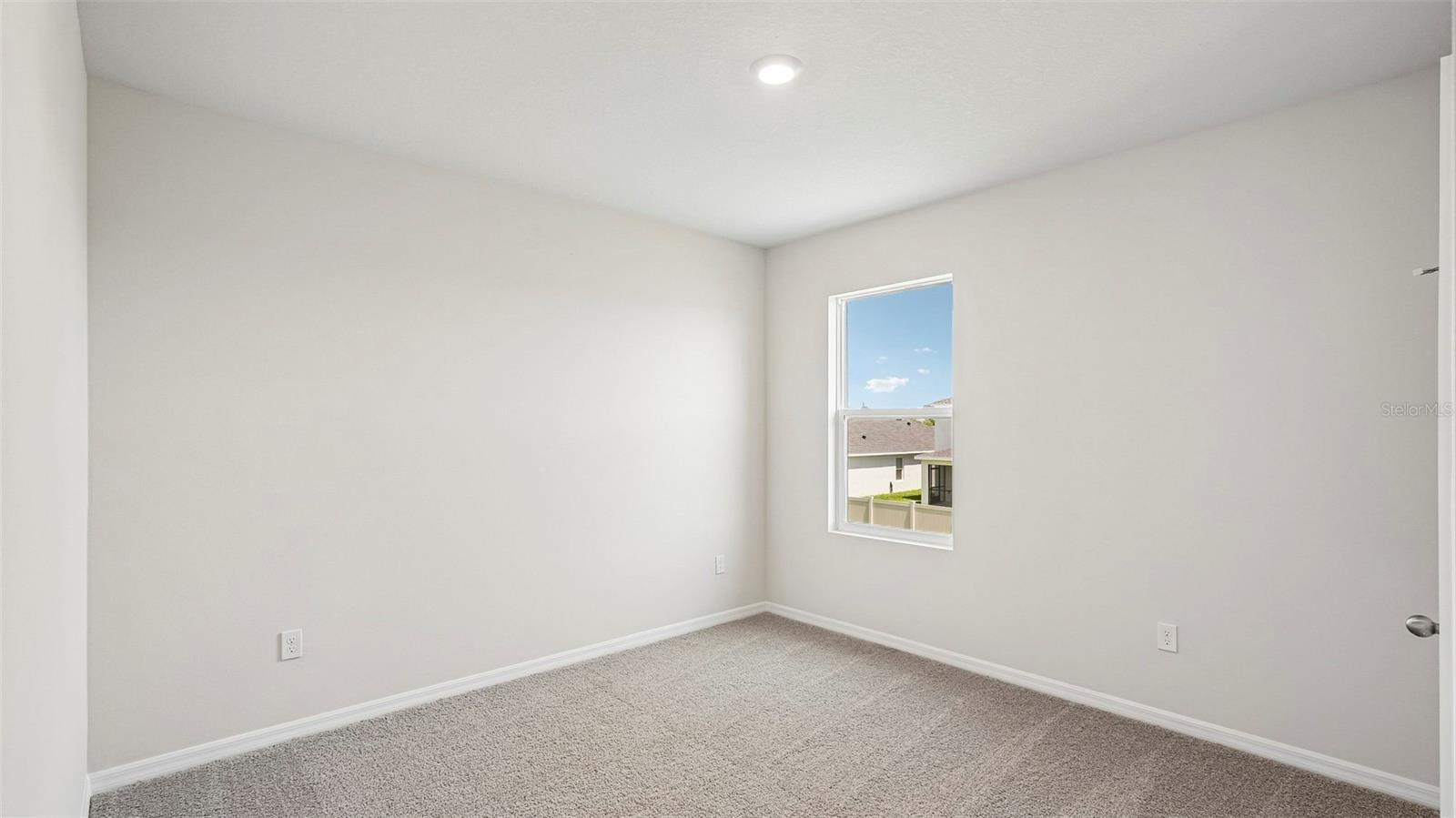 STAR FARMS AT LAKEWOOD RANCH - Residential