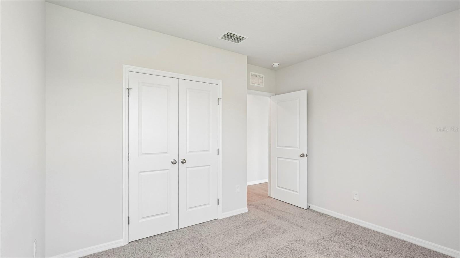 STAR FARMS AT LAKEWOOD RANCH - Residential