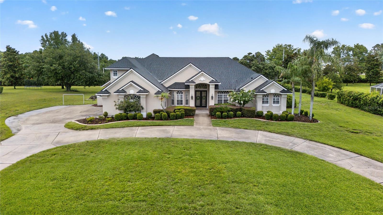 CEDAR COVE - Residential