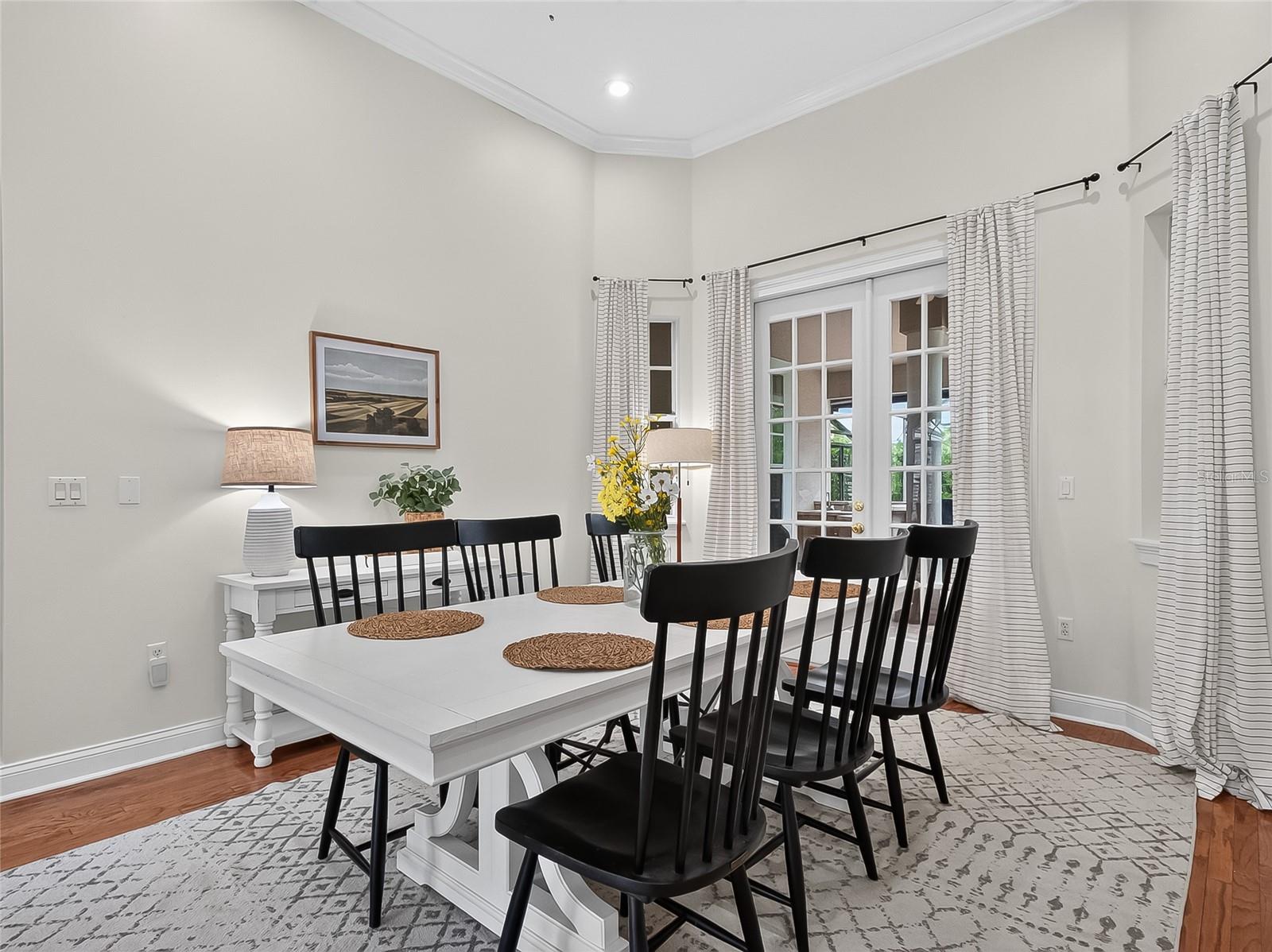 CEDAR COVE - Residential