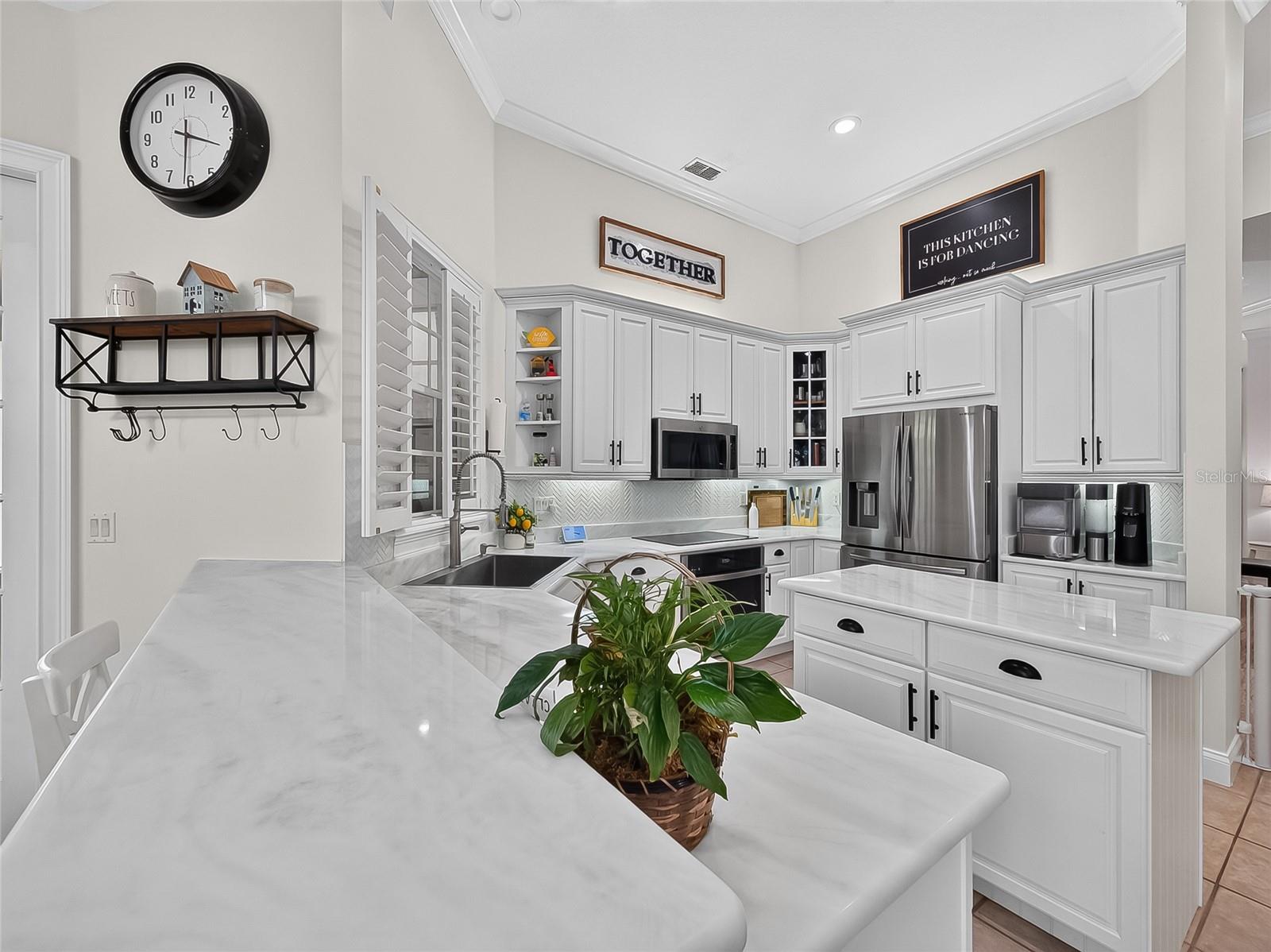 CEDAR COVE - Residential
