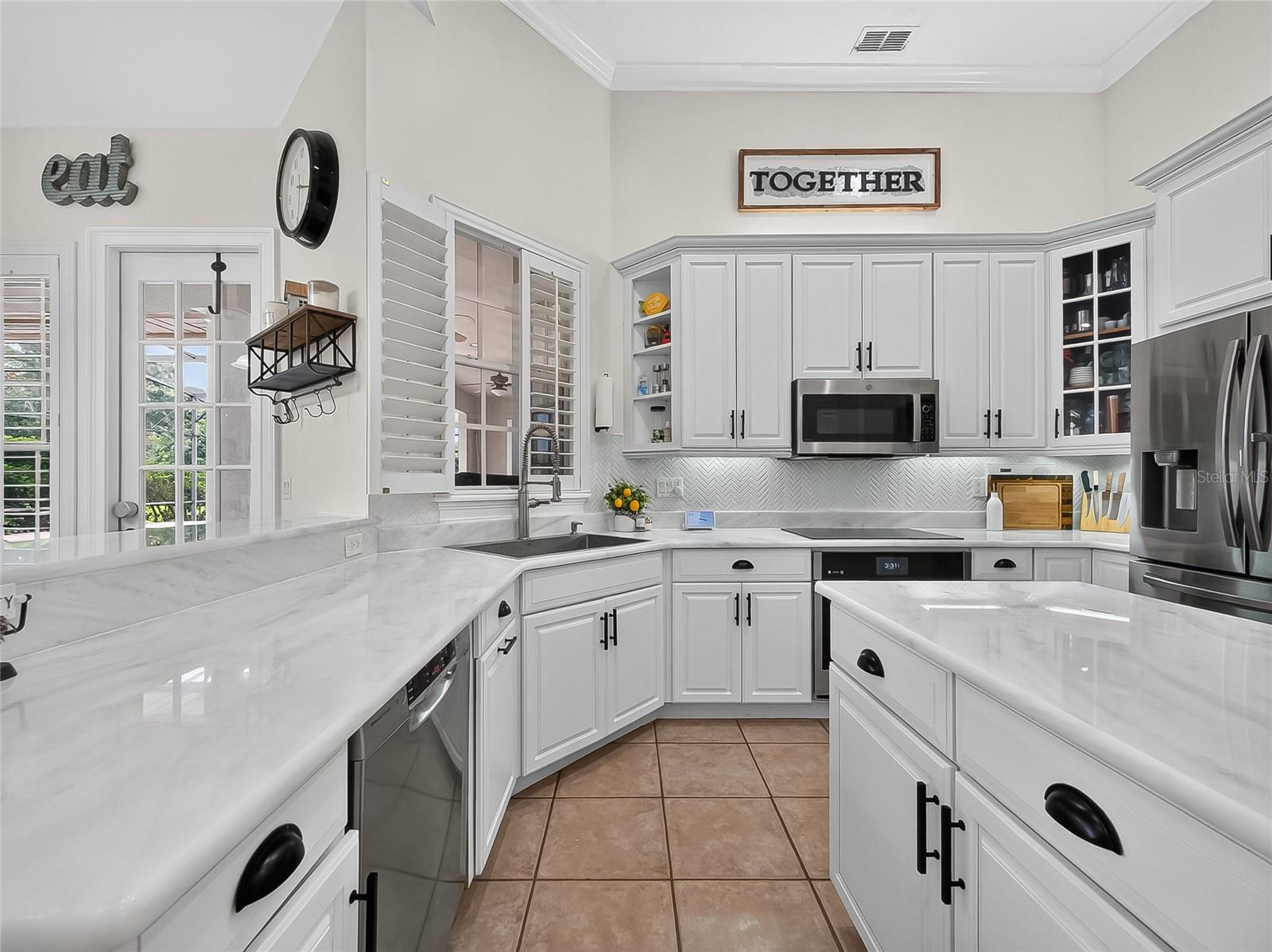 CEDAR COVE - Residential