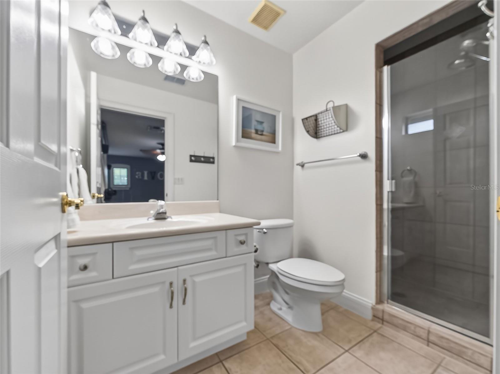 CEDAR COVE - Residential