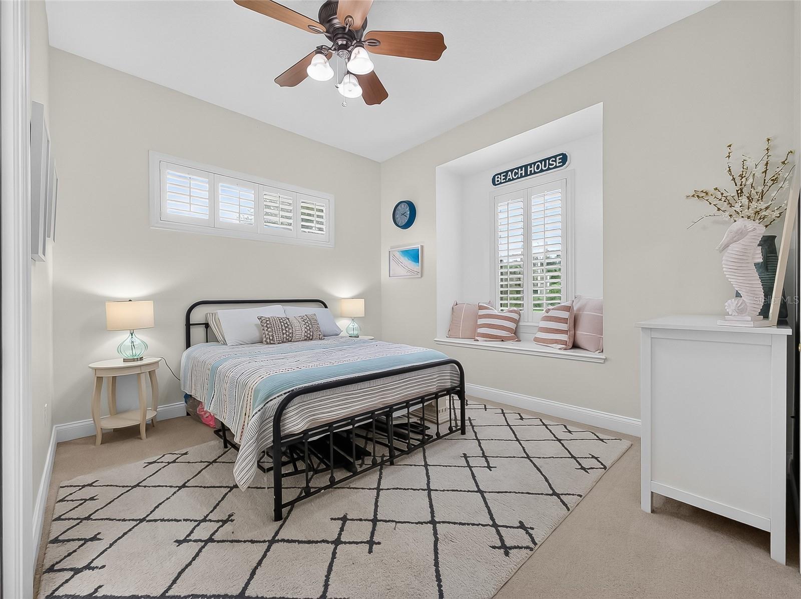 CEDAR COVE - Residential