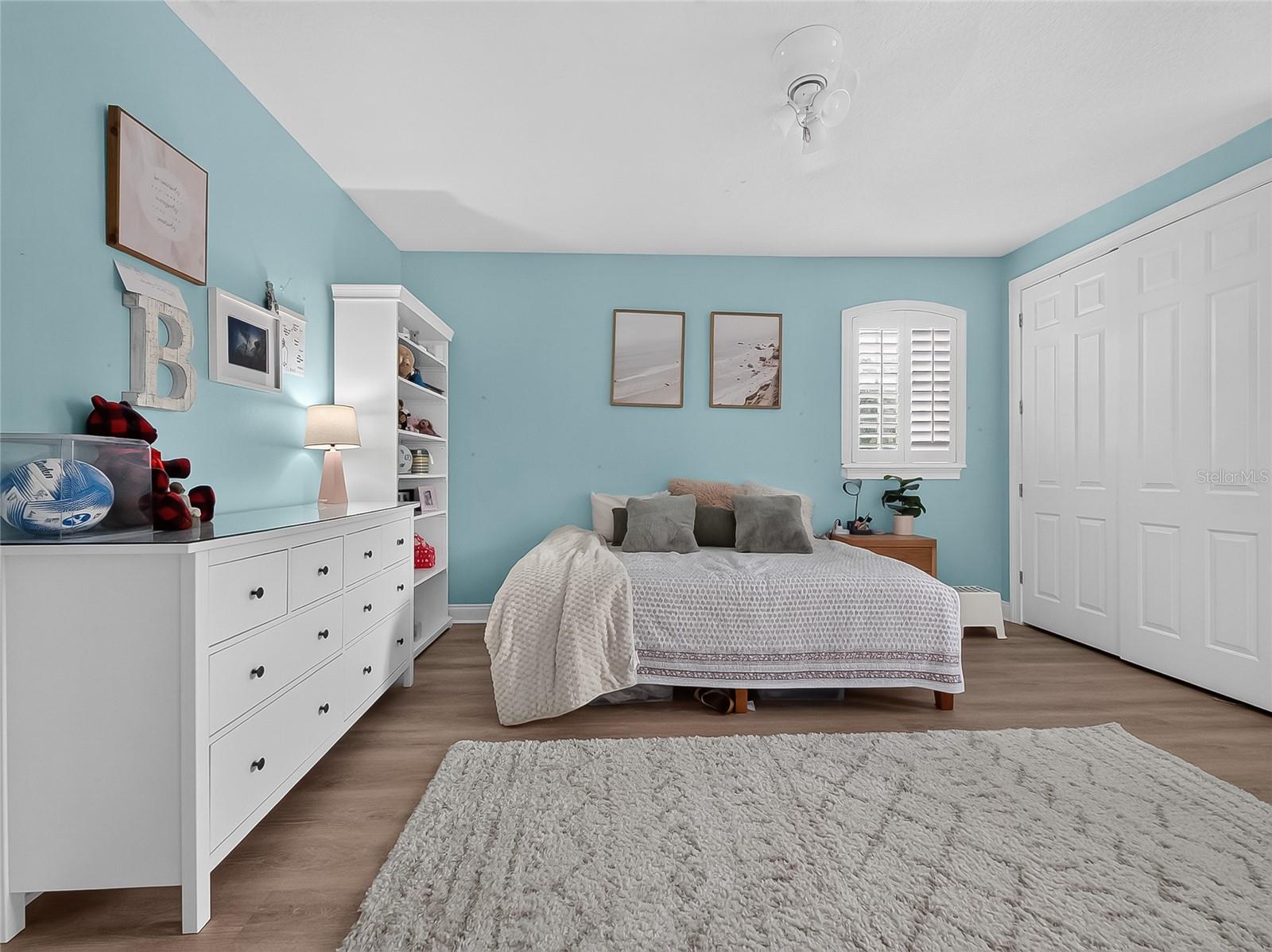 CEDAR COVE - Residential