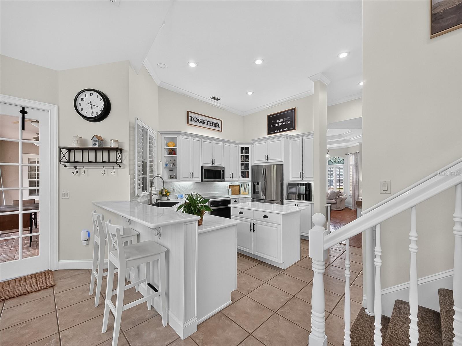 CEDAR COVE - Residential