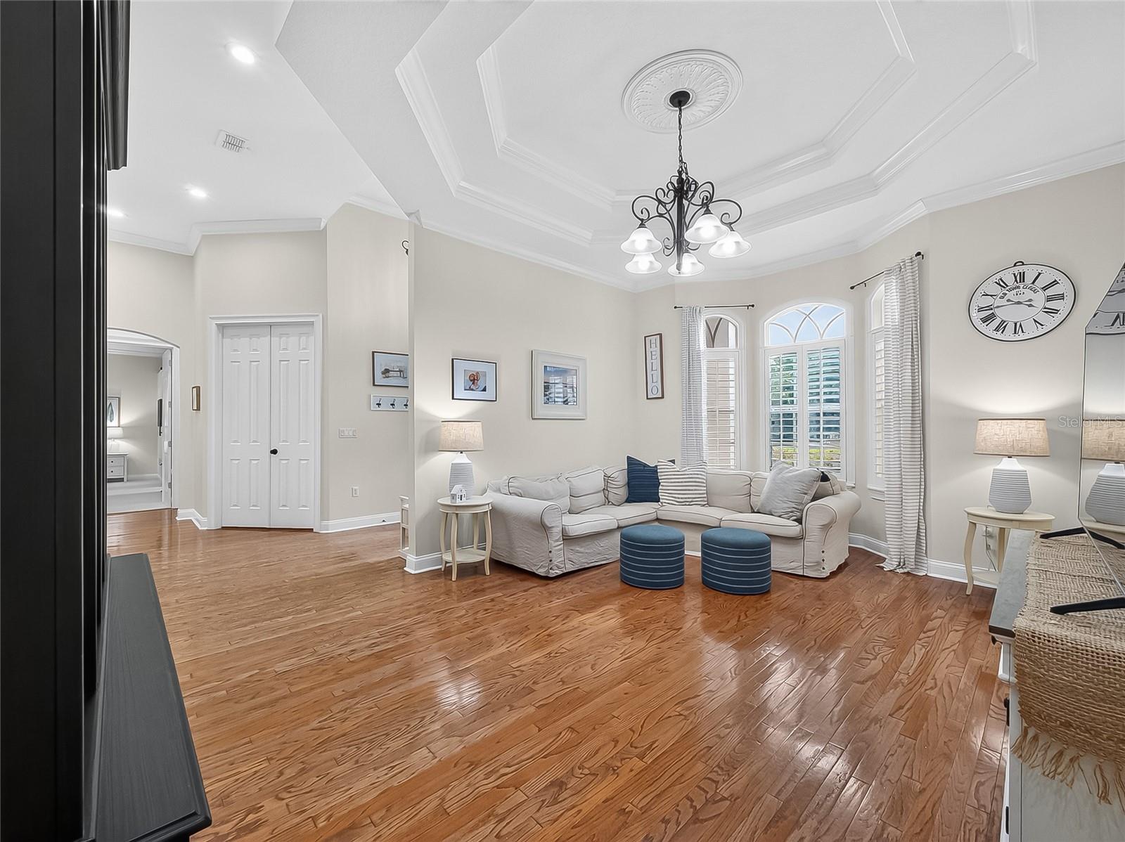 CEDAR COVE - Residential
