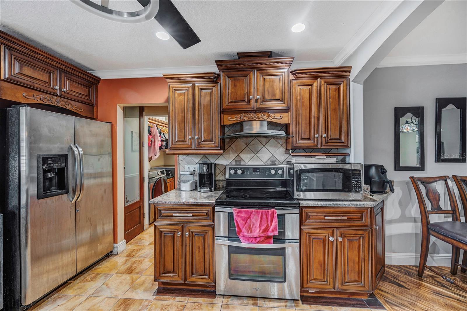 COUNTRY PLACE WEST UNIT III - Residential