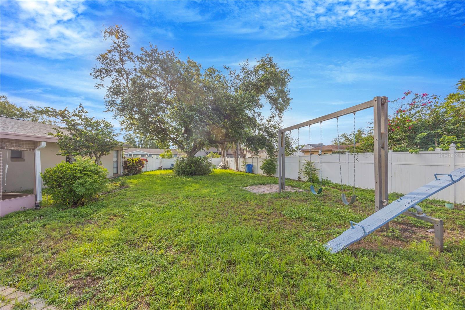 COUNTRY PLACE WEST UNIT III - Residential