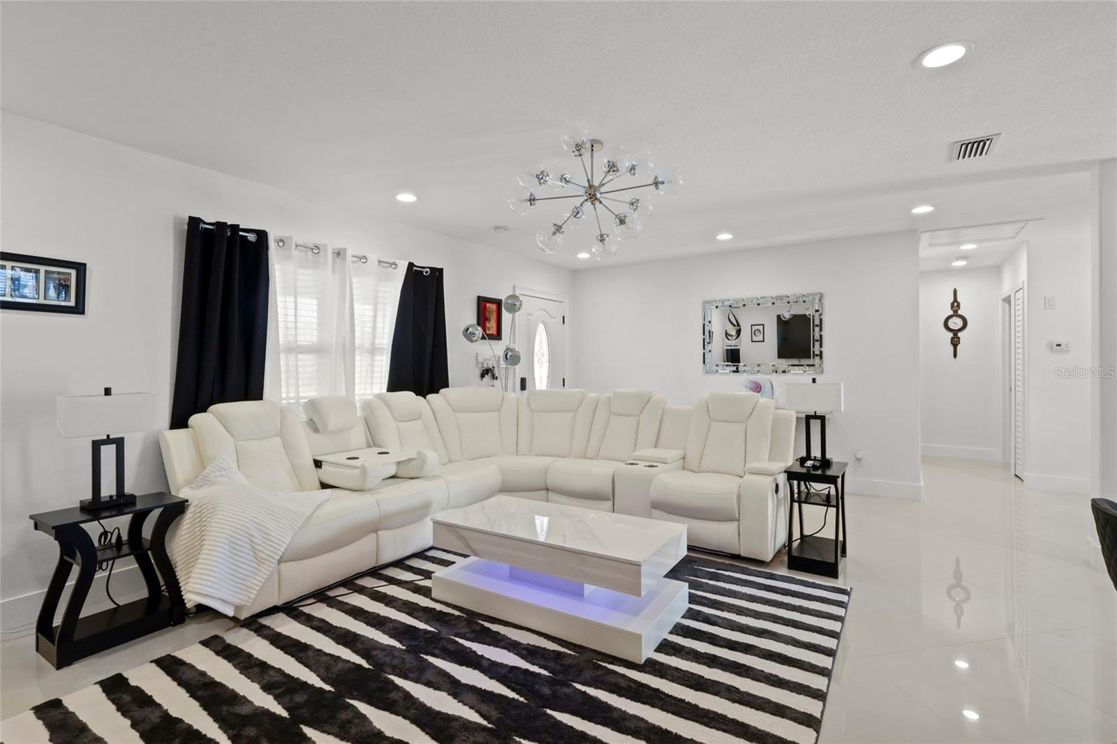 BAY VIEW SHORES - Residential