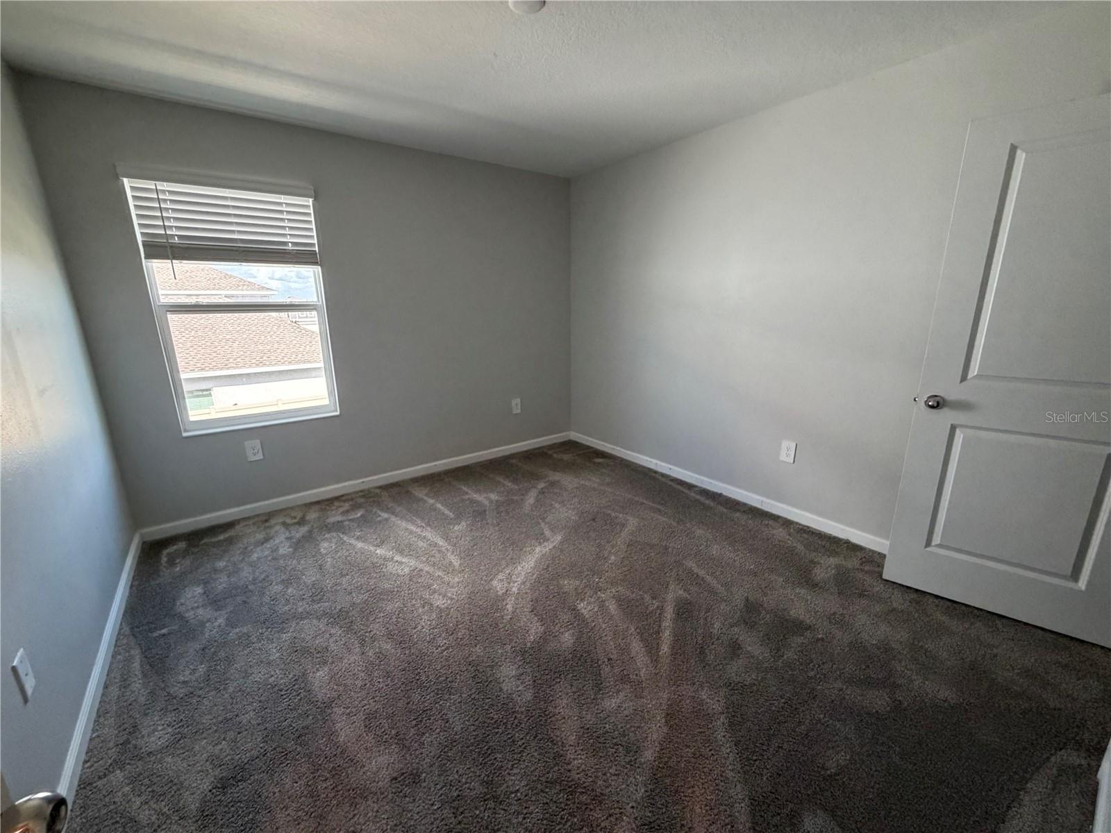 CASCADES - Residential Lease