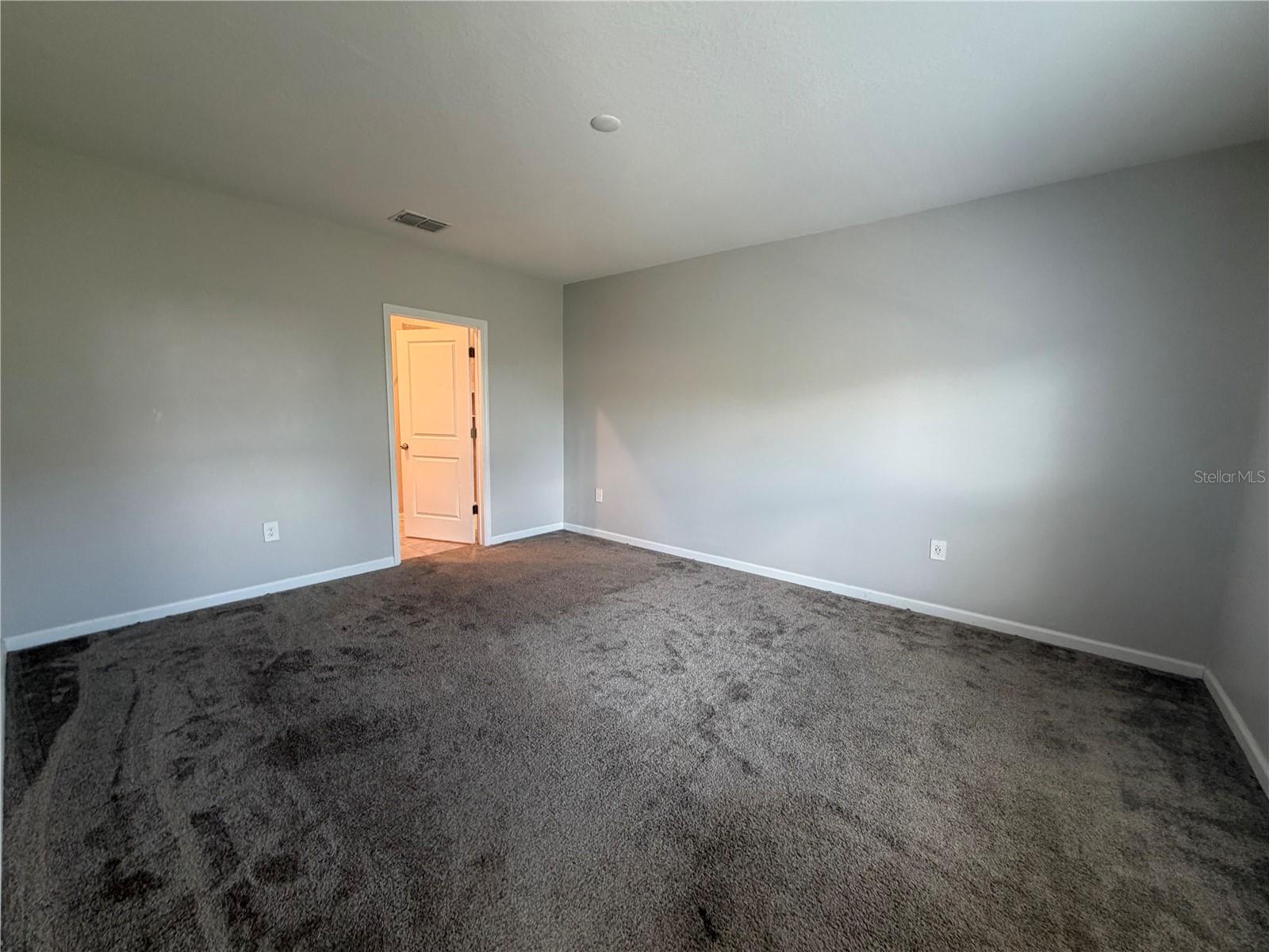 CASCADES - Residential Lease