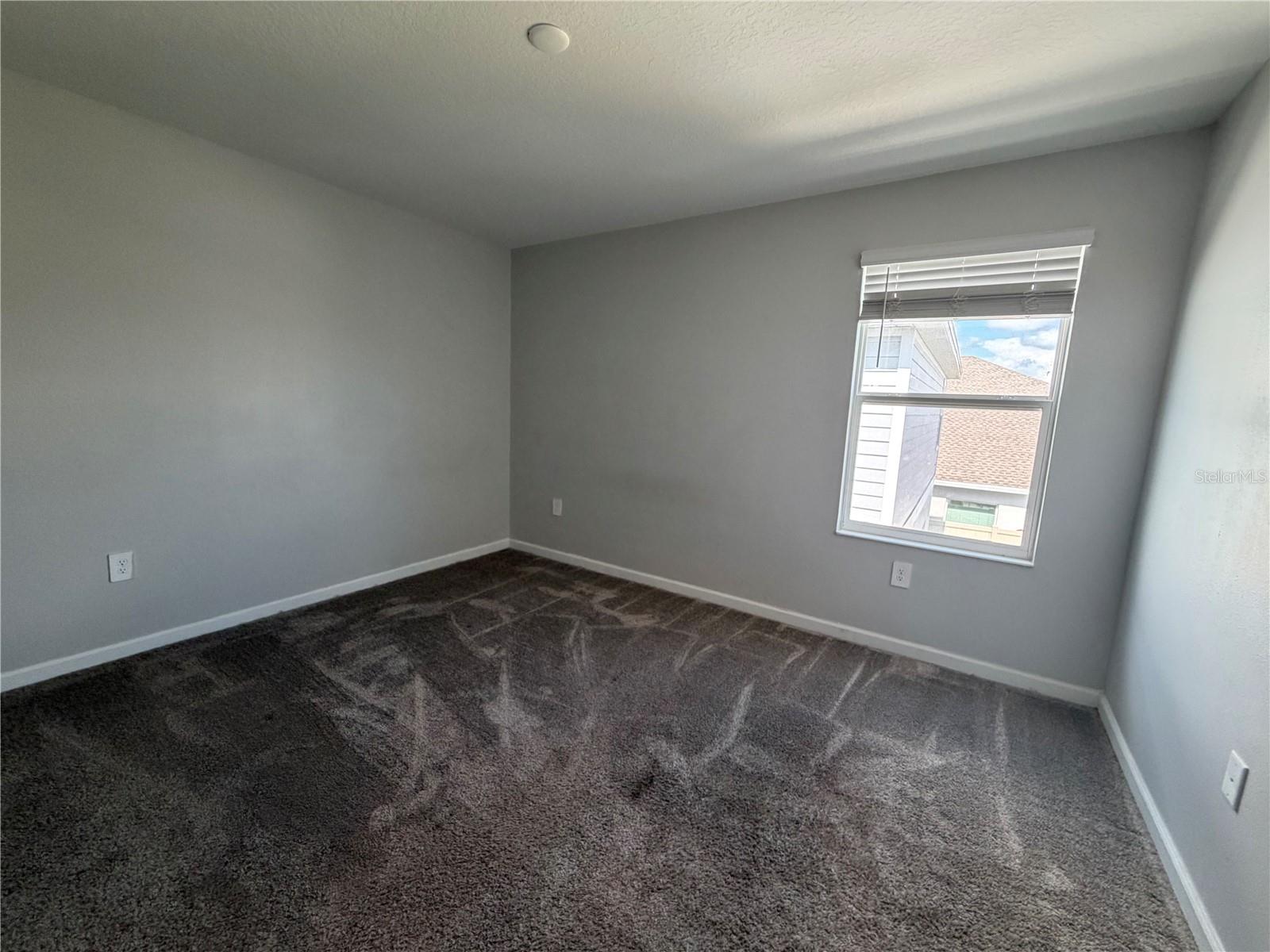 CASCADES - Residential Lease