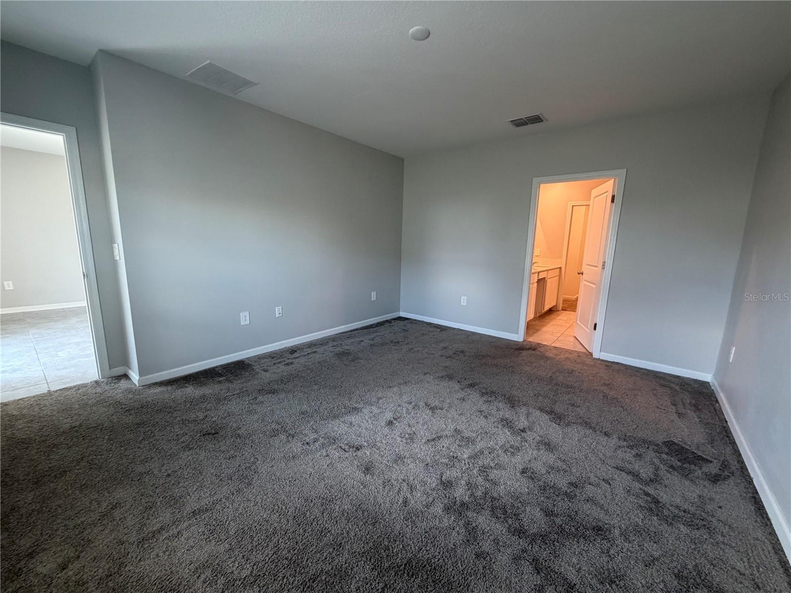 CASCADES - Residential Lease