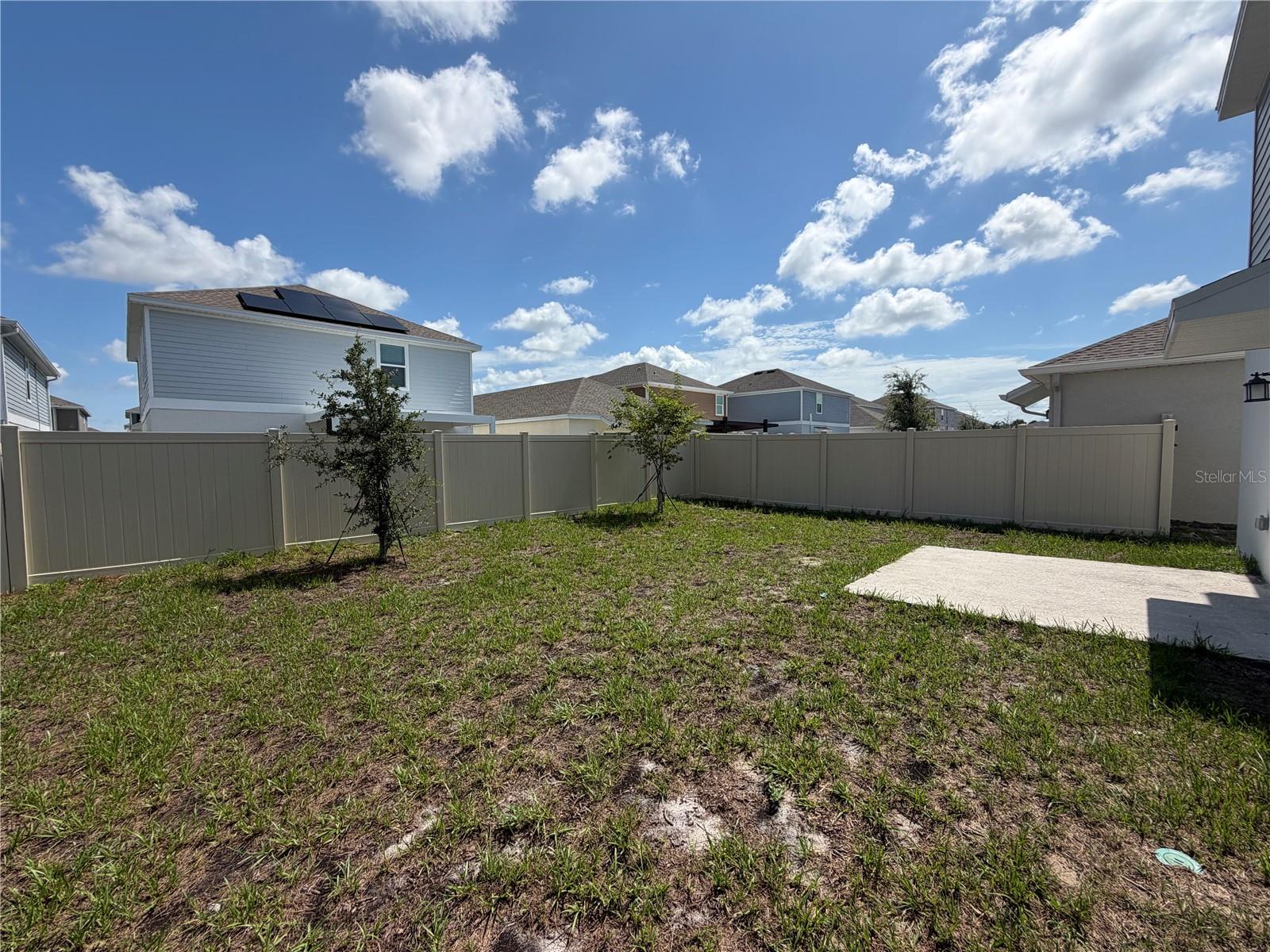 CASCADES - Residential Lease