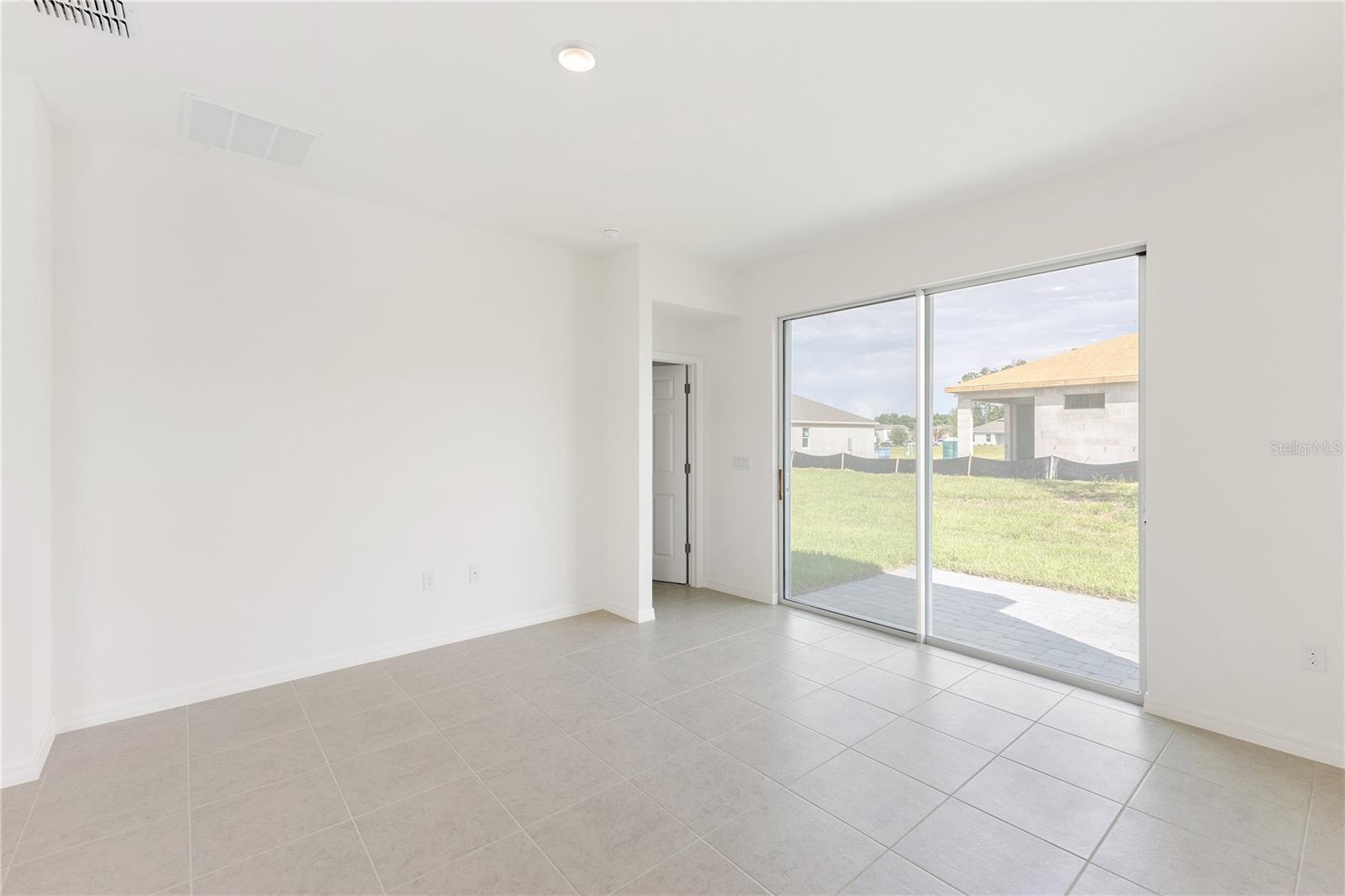 HIGHFIELD AT TWISTED OAKS - Residential
