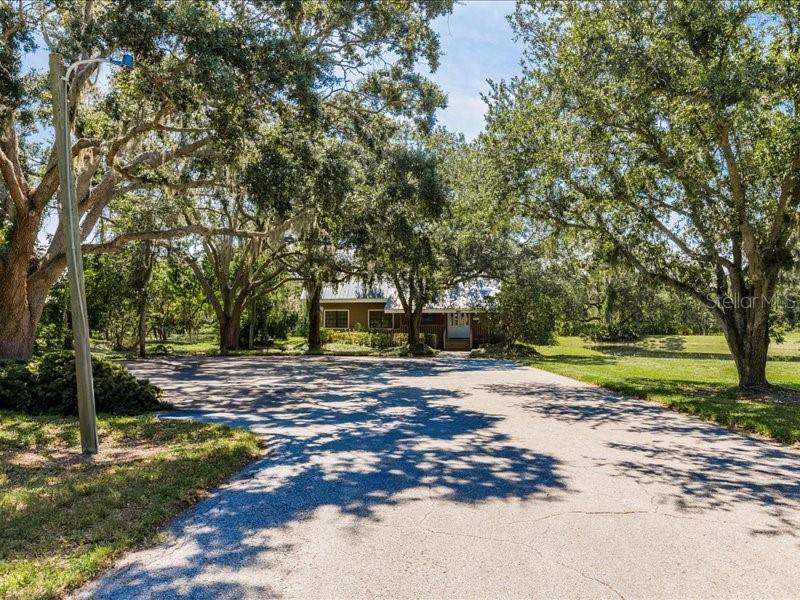 MILL CREEK PH 01 - Commercial Sale