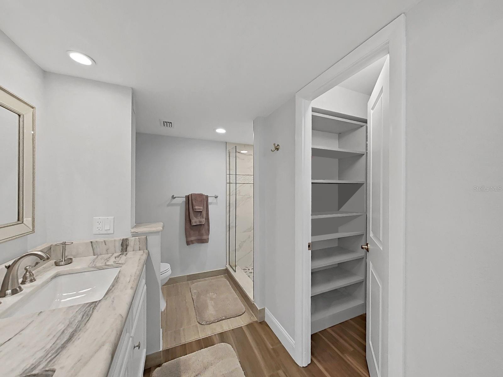 COVE CAY 26-20 VILLAGE II - Residential Lease