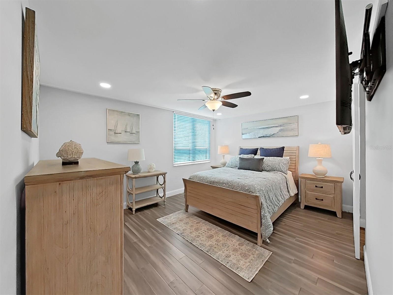 COVE CAY 26-20 VILLAGE II - Residential Lease