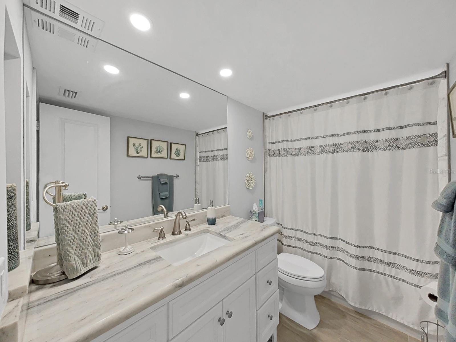 COVE CAY 26-20 VILLAGE II - Residential Lease