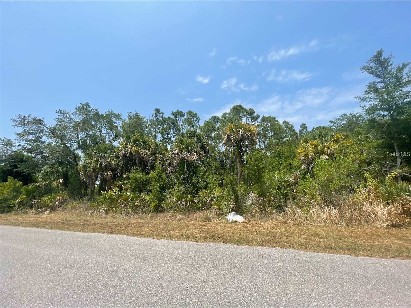 PORT CHARLOTTE SEC 047 - Land