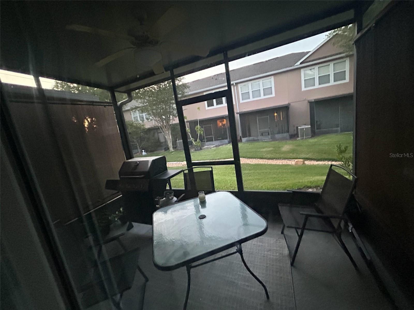 REGENCY OAKS UNIT ONE - Residential Lease