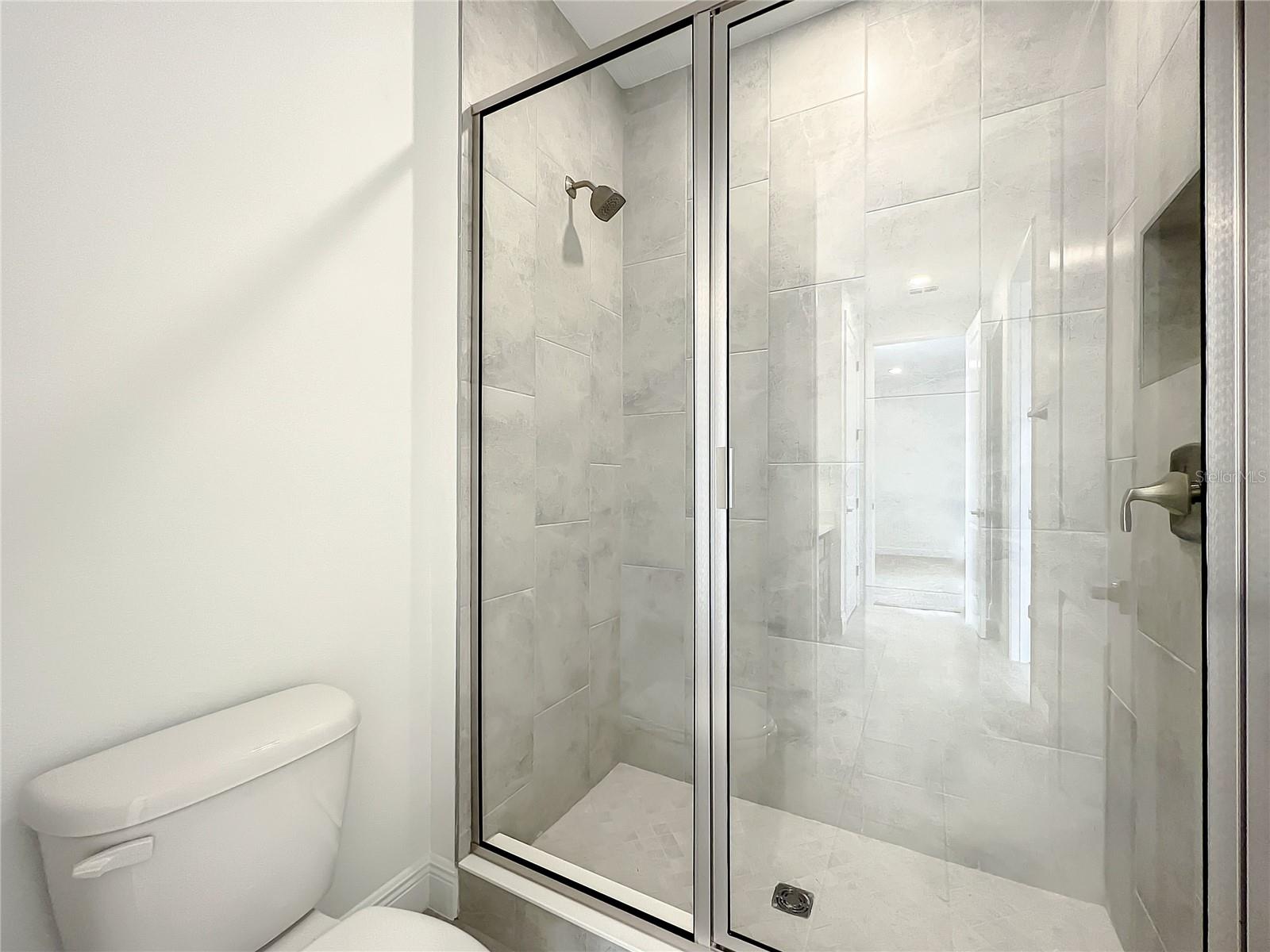 HARTWOOD LNDG - Residential Lease