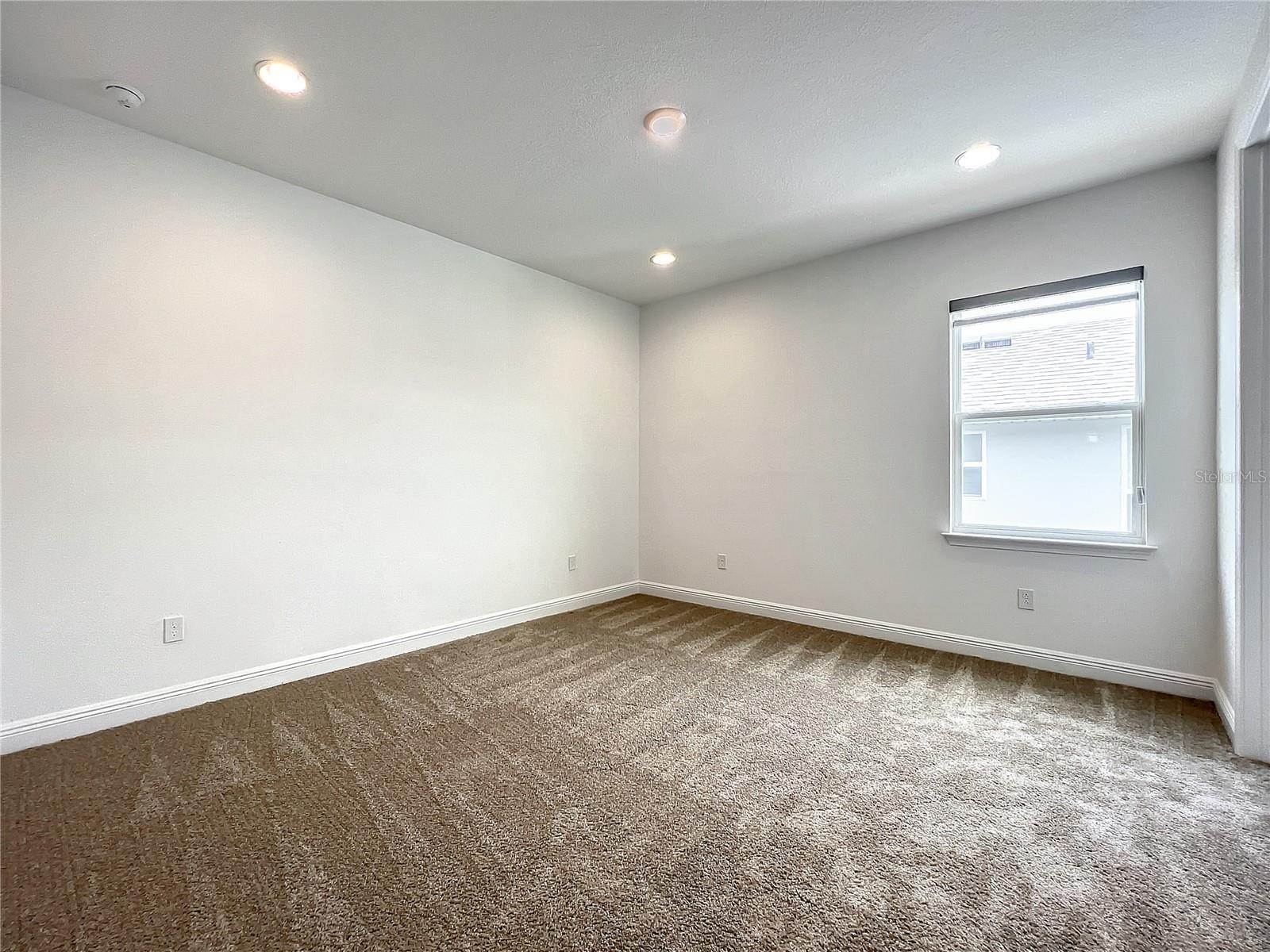 HARTWOOD LNDG - Residential Lease