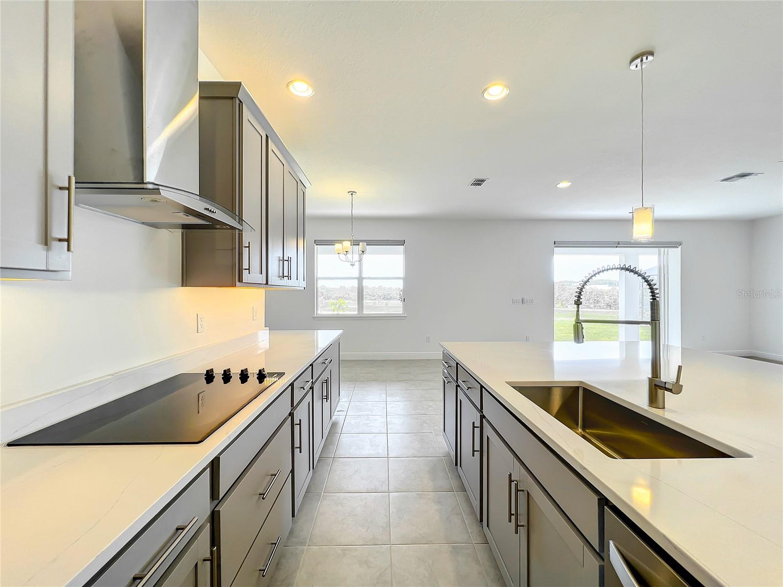 HARTWOOD LNDG - Residential Lease