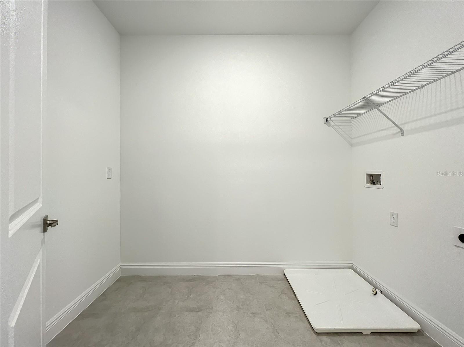 HARTWOOD LNDG - Residential Lease