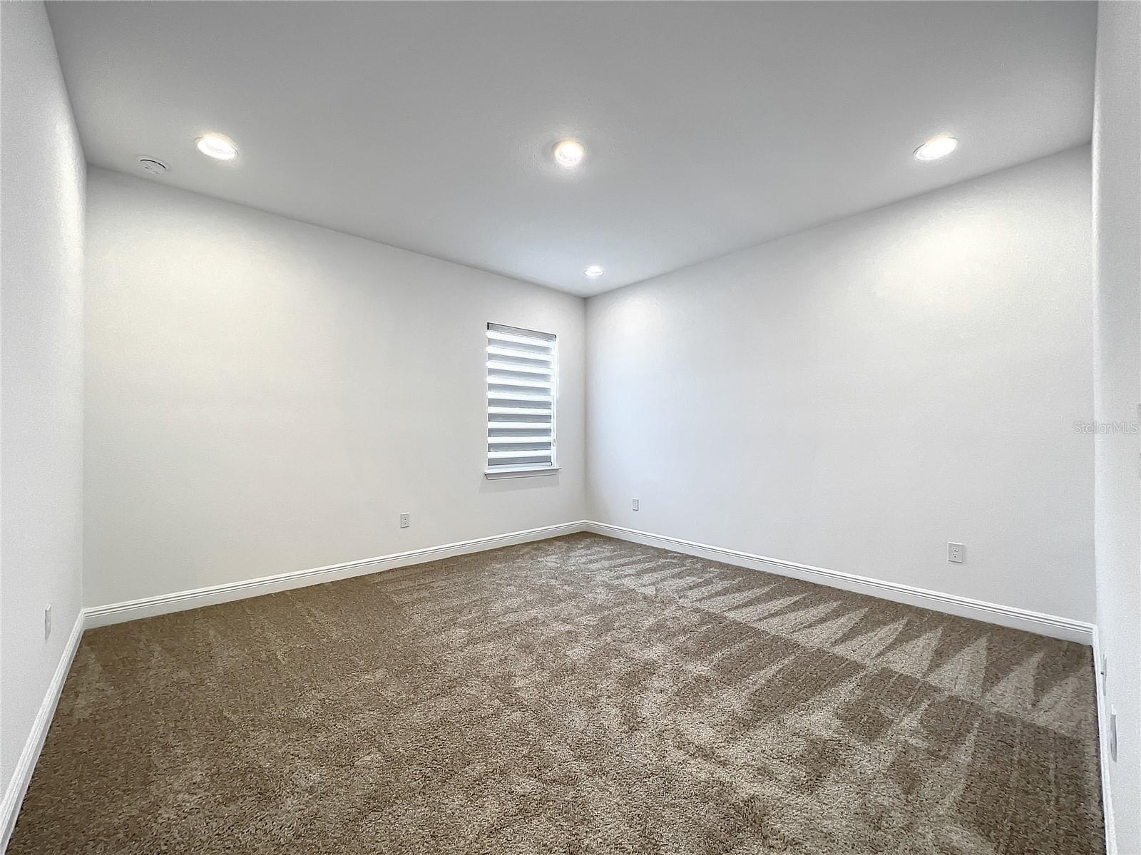 HARTWOOD LNDG - Residential Lease