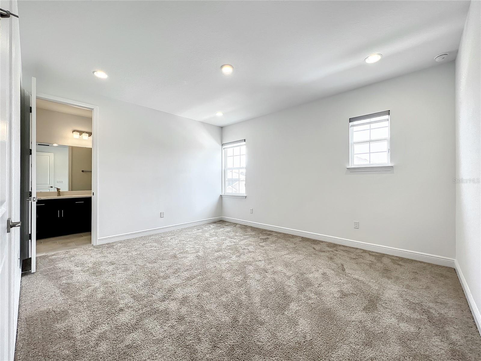HARTWOOD LNDG - Residential Lease