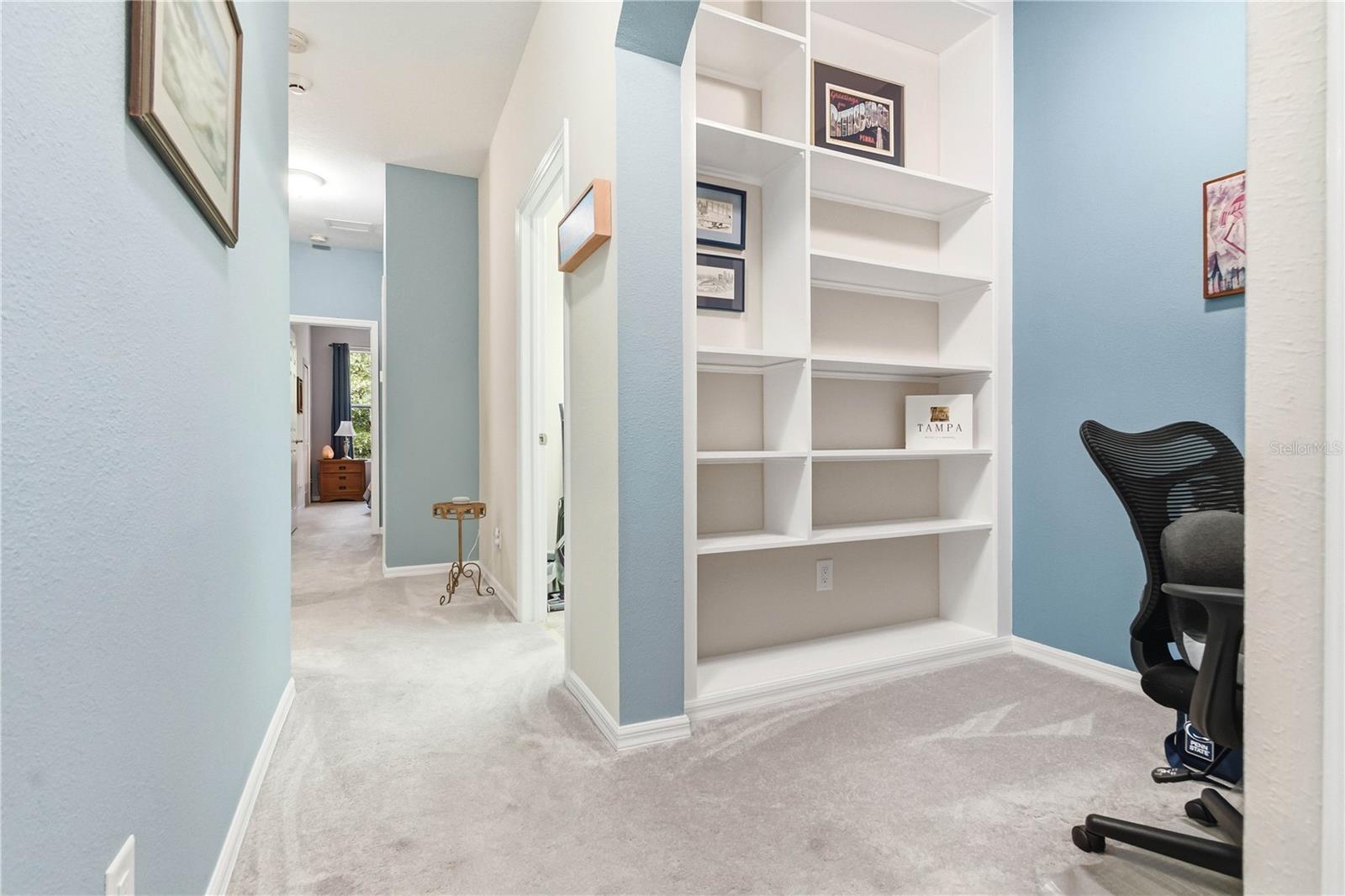 SOUTH HAMPTON - Residential