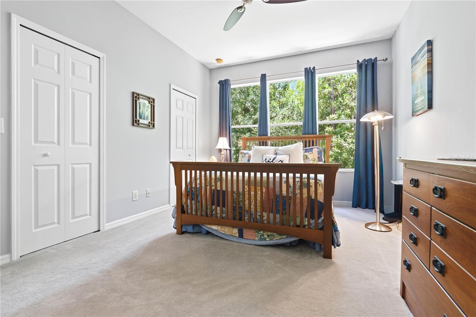 SOUTH HAMPTON - Residential