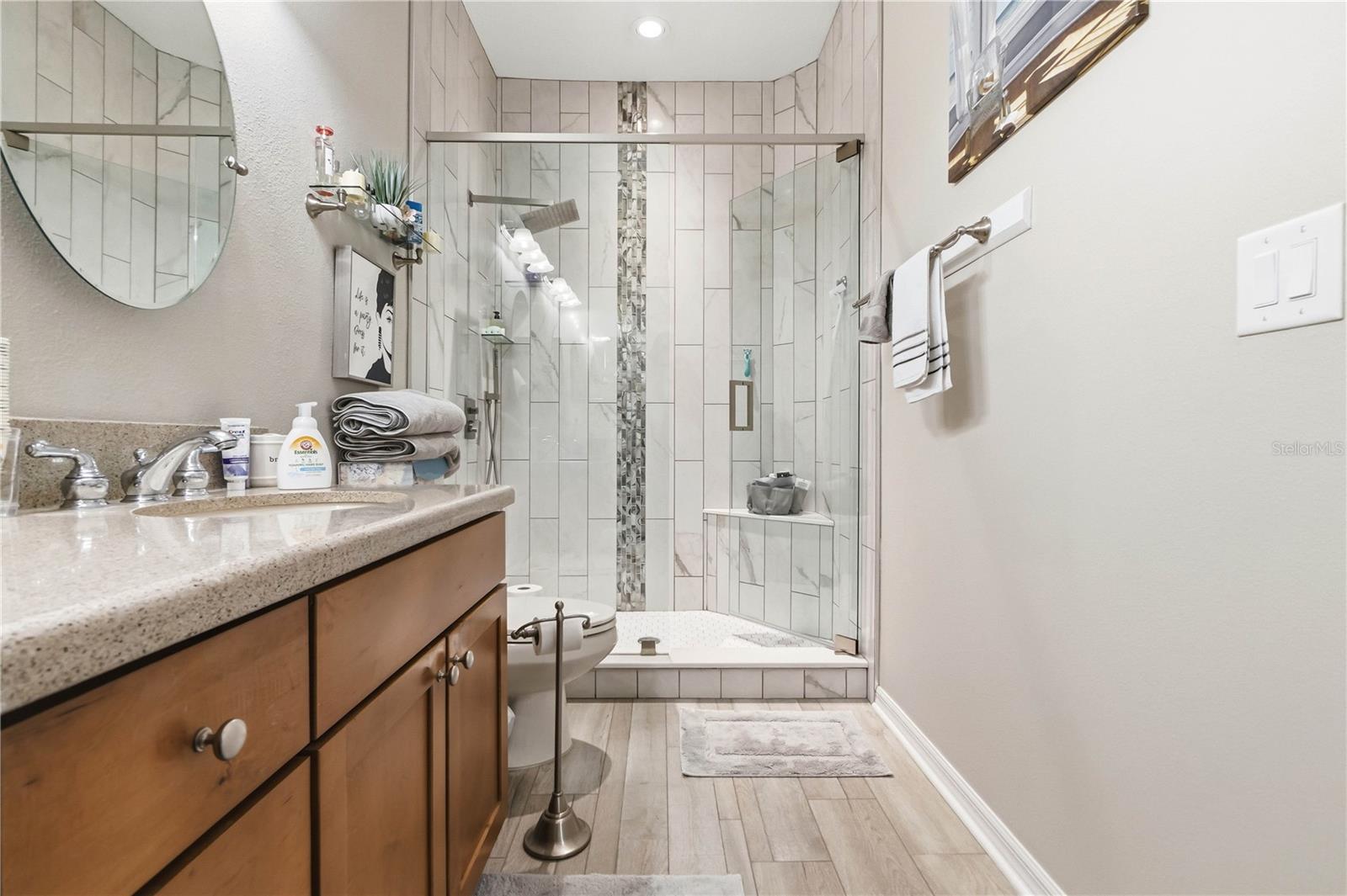 SOUTH HAMPTON - Residential