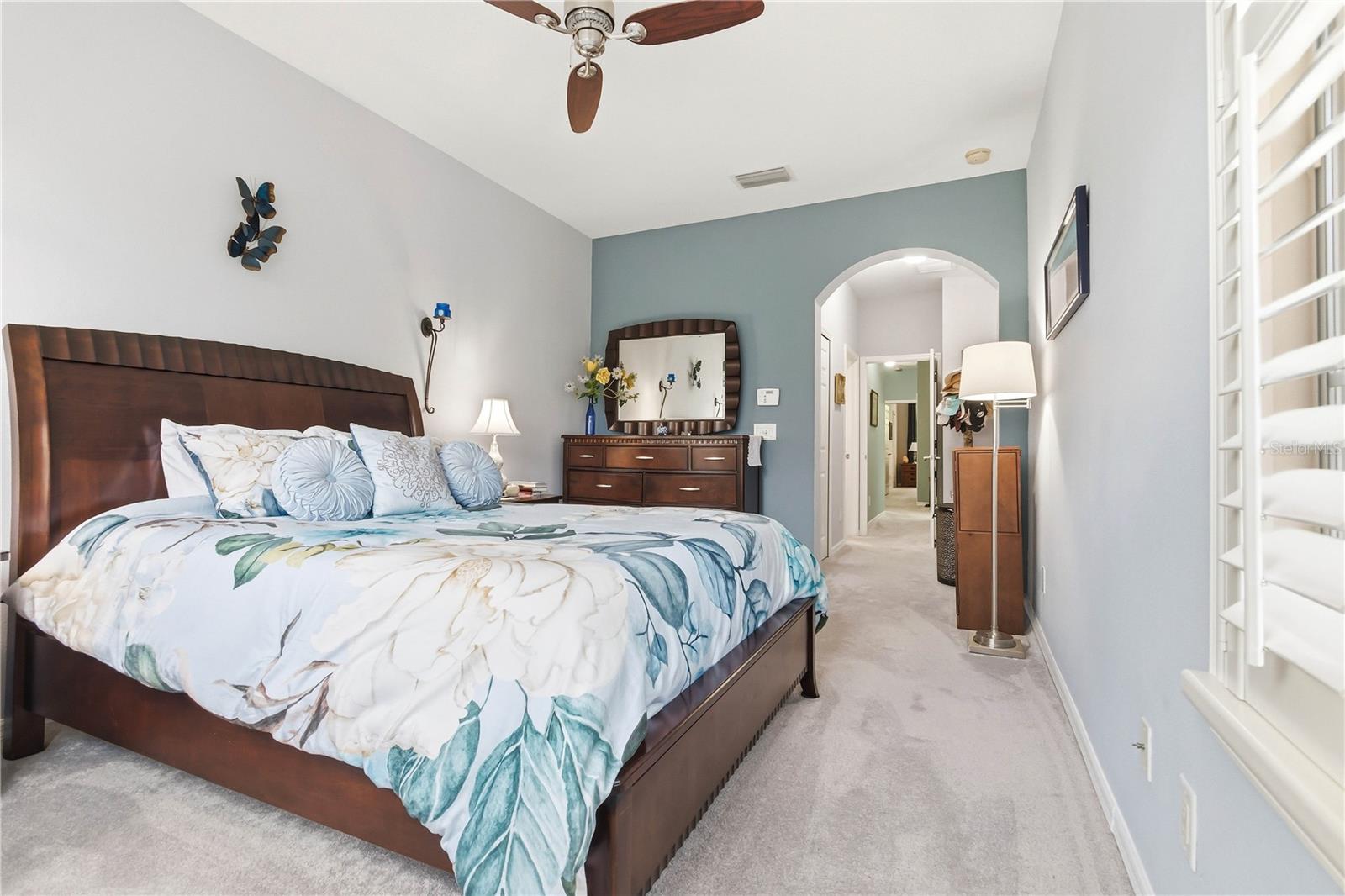 SOUTH HAMPTON - Residential