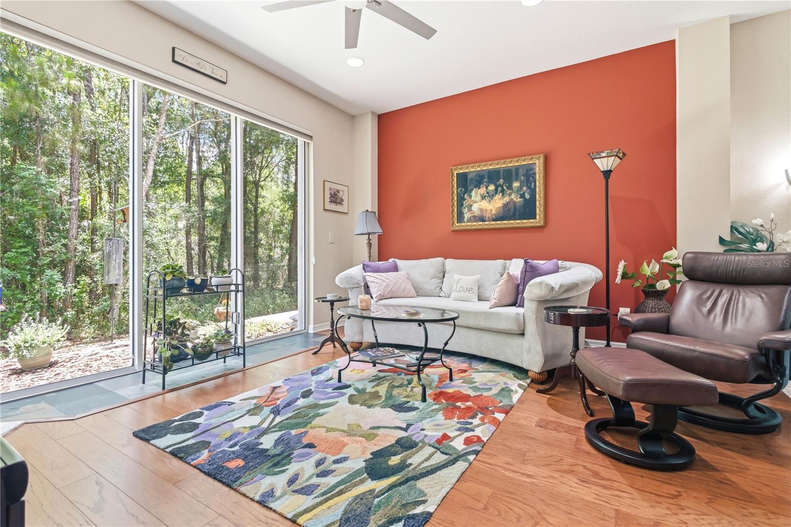 SOUTH HAMPTON - Residential