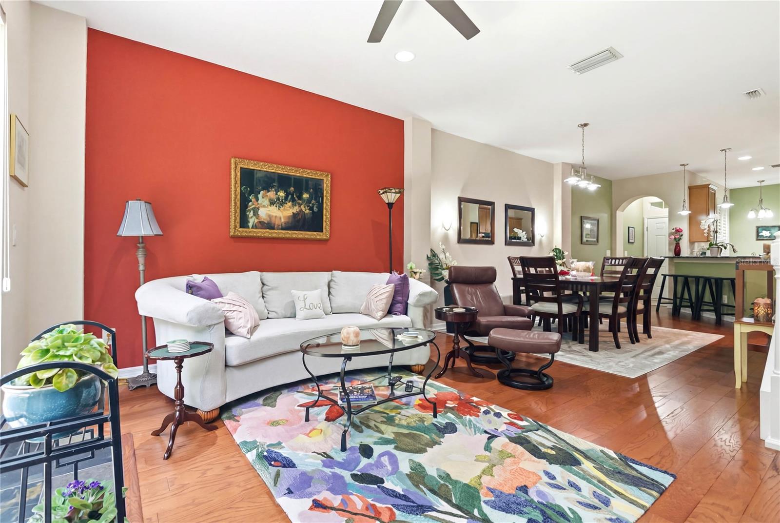 SOUTH HAMPTON - Residential